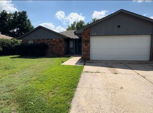 117 Rebel Ridge Ct, Yukon, OK 73099