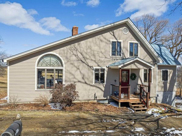 1217 Turkey Hill Road, Corinth, VT 05039