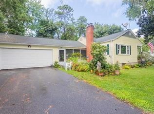 82 Timber Ln, Springfield, MA 01119