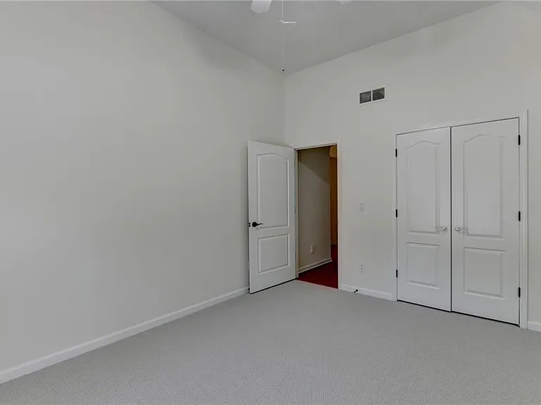 10645 Honey Brook Cir — Photo 48