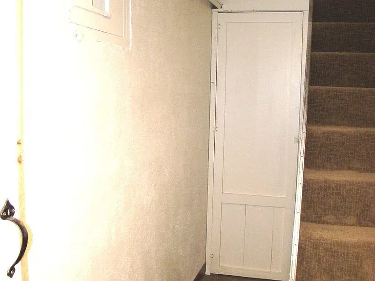 645 S Whitcomb St #B — Photo 10