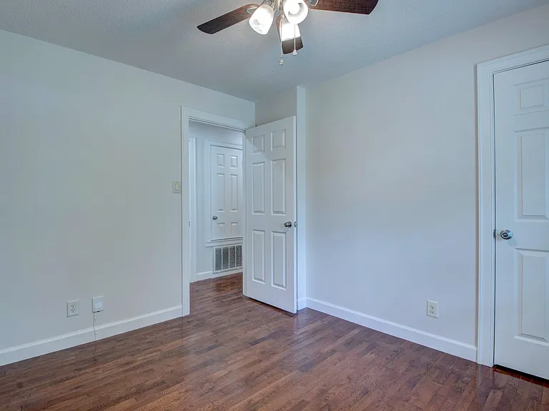 first bedroom 9x10