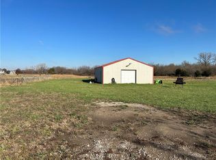 2129 Rock Creek Rd, Ottawa, KS 66067