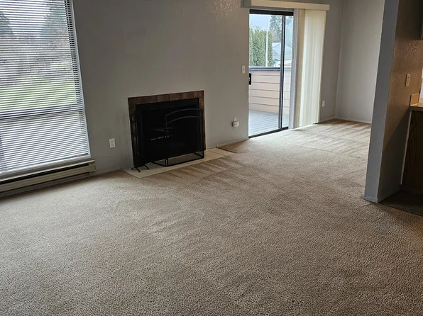 2830 D Pl SE APT D, Auburn, WA 98002