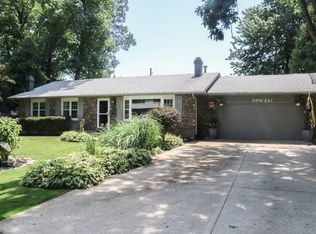29W241 Helen Ave, West Chicago, IL
