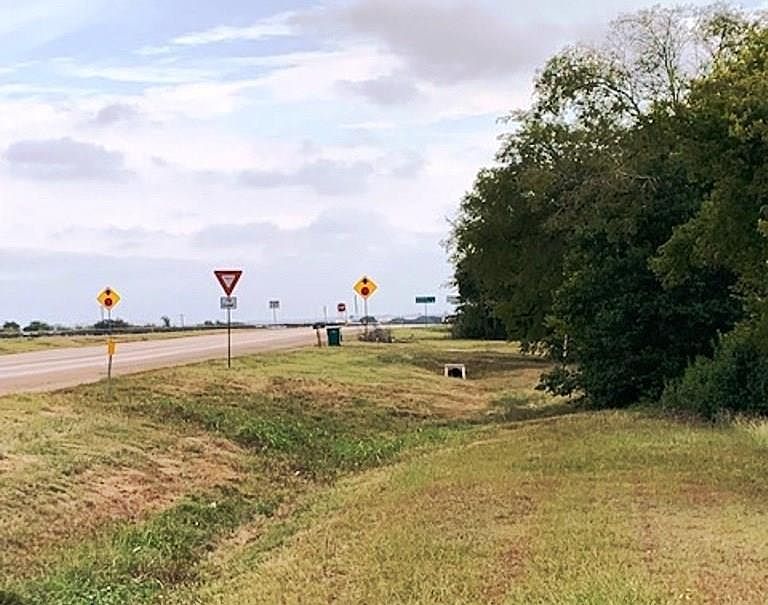 1st image of 3970 W Hwy 190 Hwy