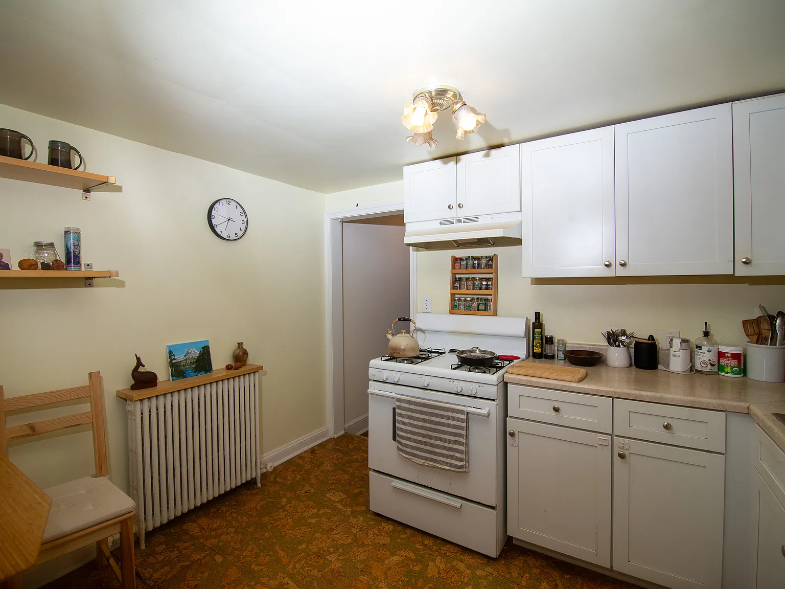 1 bed, 1250 sqft, $1,250 — Photo 4