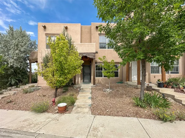 4643 Camino Cuervo, Santa Fe, NM 87507