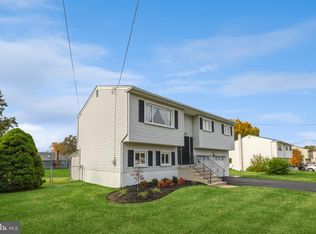 104 Stratton Dr, Westampton, NJ 08060