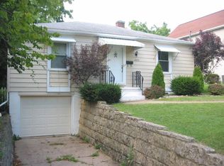 2095 Coates St, Dubuque, IA 52003