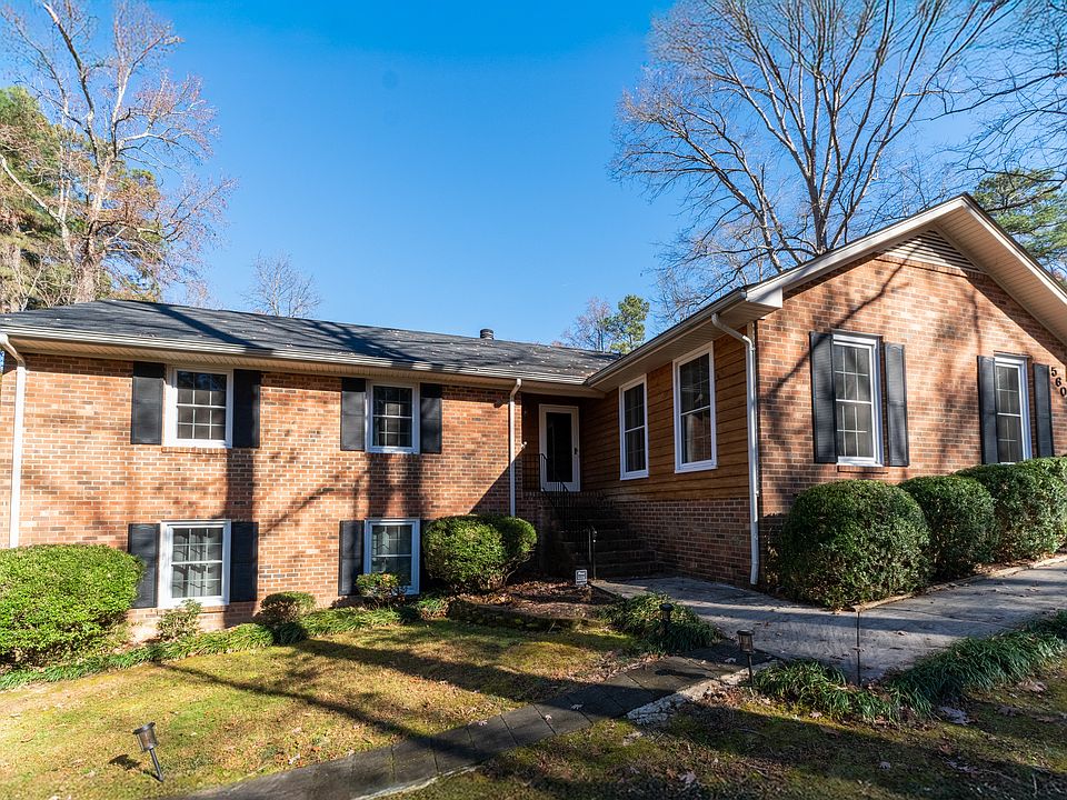 Unit B Entrance on left hand side of house