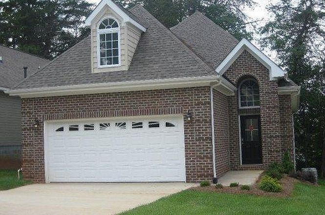 1st image of 1041 Gothic Manor Ln
