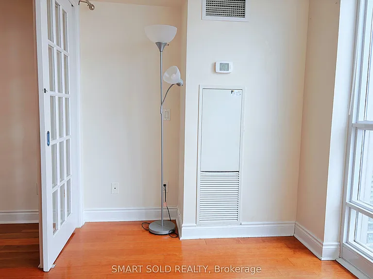 763 Bay St #3306 — Photo 13