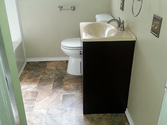 Bathroom of 3 bedroom house