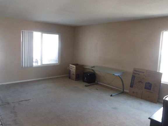 3rd image of 12937 Grimsley Ave