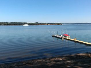 178 Cove Ct, Hudson, WI 54016