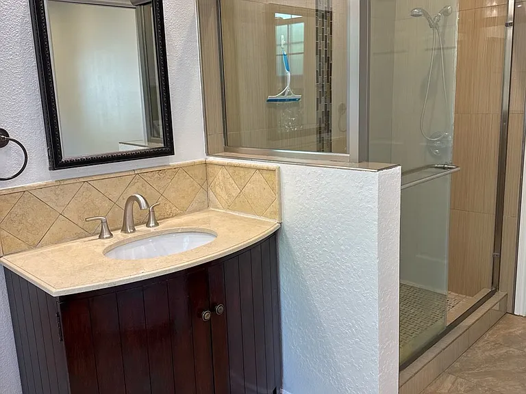 Bathroom3