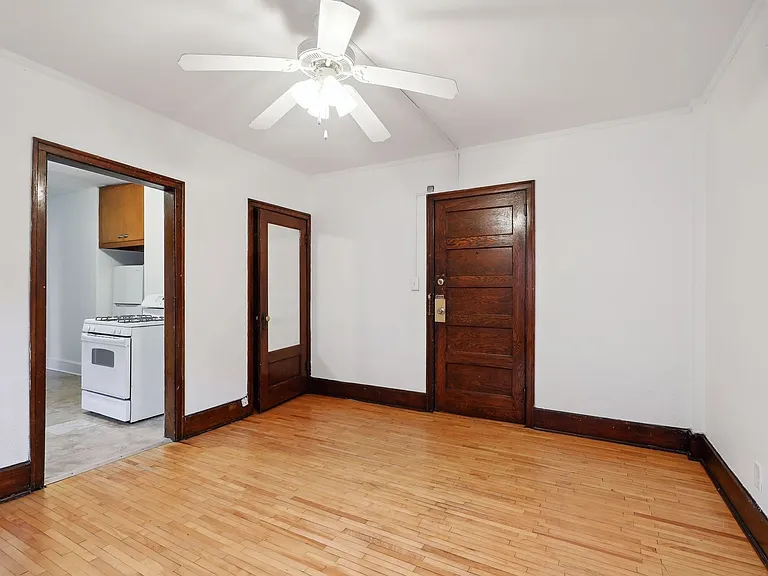 1712 Grand Ave — Photo 5