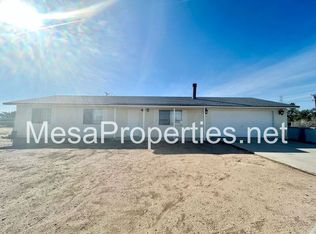 13895 Chestnut St, Hesperia, CA 92345