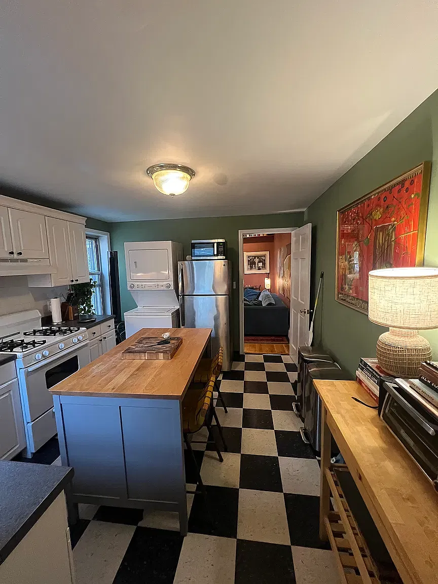 225 Devoe Street — Photo 1