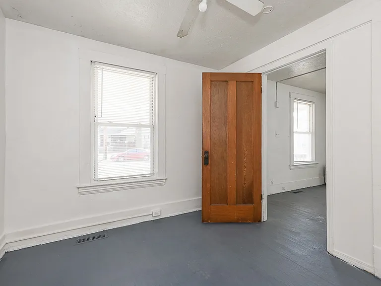 8700 Willard Ave #1 — Photo 7