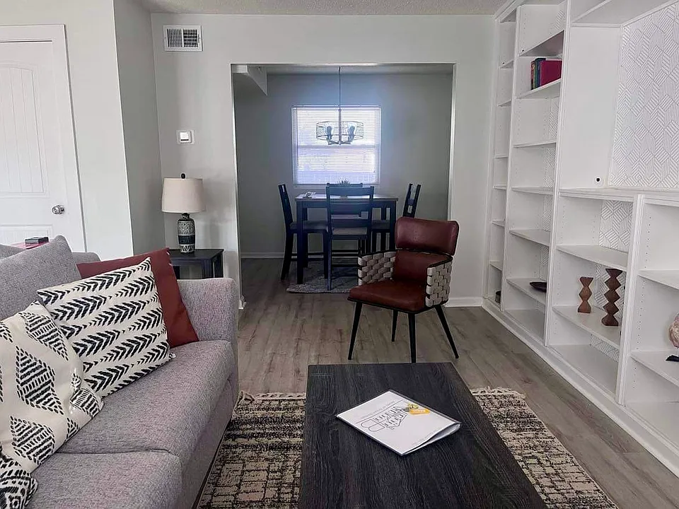 16 Reid St #3