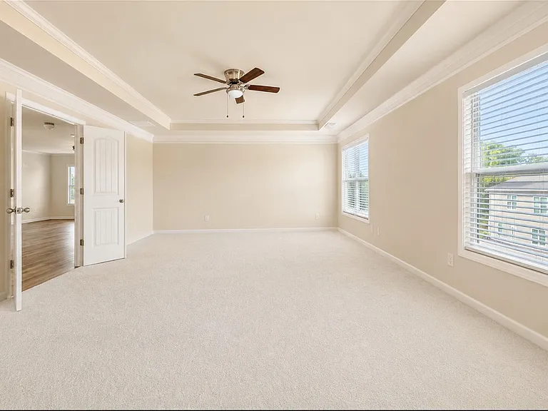 7770 Harbison Hollow Ln — Photo 20