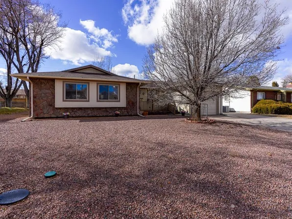 11 Cornell Cir, Pueblo, CO 81005
