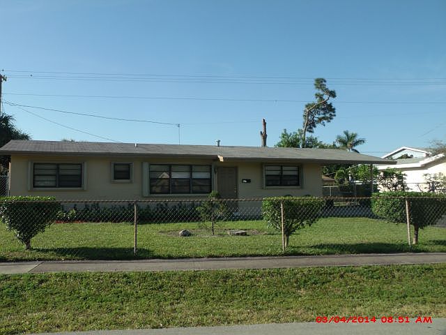 1st image of 3700 NW 8th St