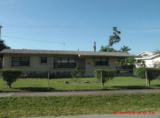 3700 NW 8th St, Lauderhill, FL 33311