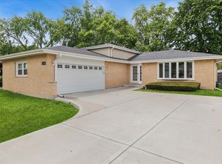 17718 65th Ave, Tinley Park, IL 60477