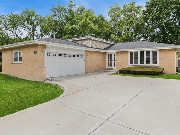 17718 65th Ave, Tinley Park, IL 60477