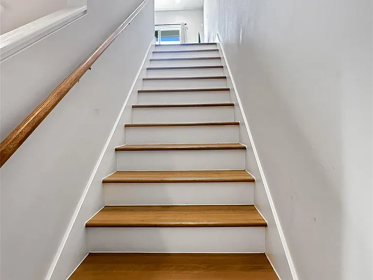 4702 Oats St #B — Photo 7