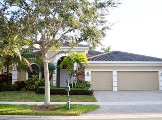 9089 Paseo De Valencia St, Fort Myers, FL 33908