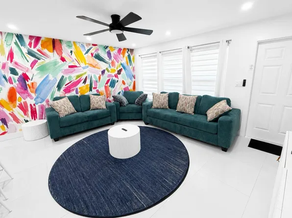 1621 NE 1ST Avenue, Pompano Beach, FL 33060