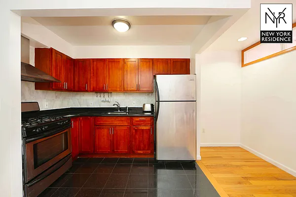 Rented by New York Residence | media 5