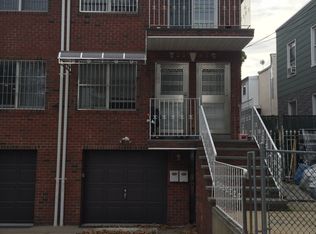 2045 126th St #2, College Point, NY 11356