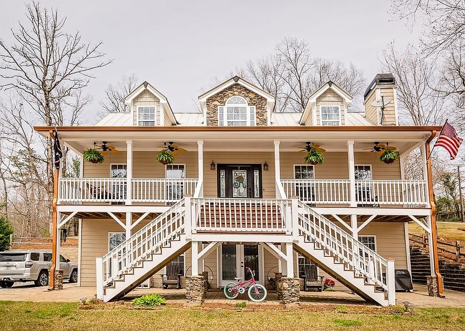 1st image of 139 Laurel Hill Dr