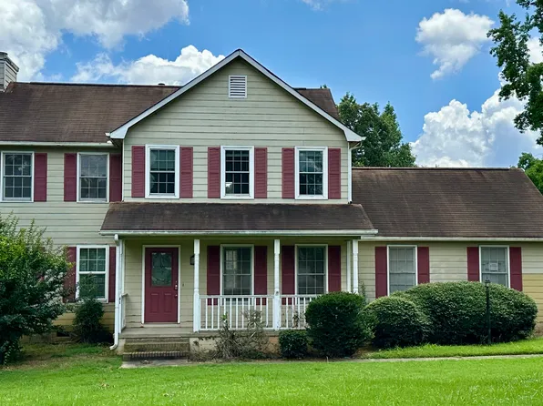 2763 Hunters Ct, Hampton, GA 30228