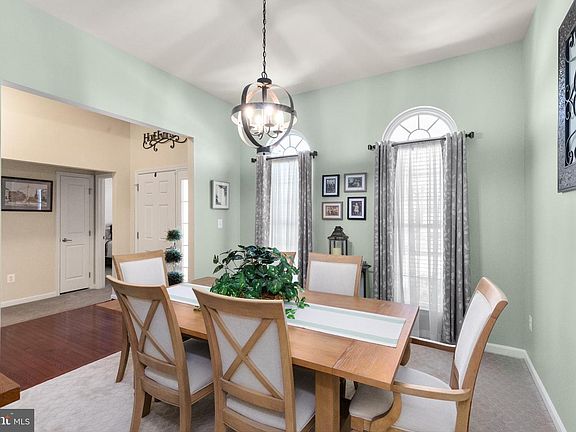 3rd image of 1300 Amedoro Ct