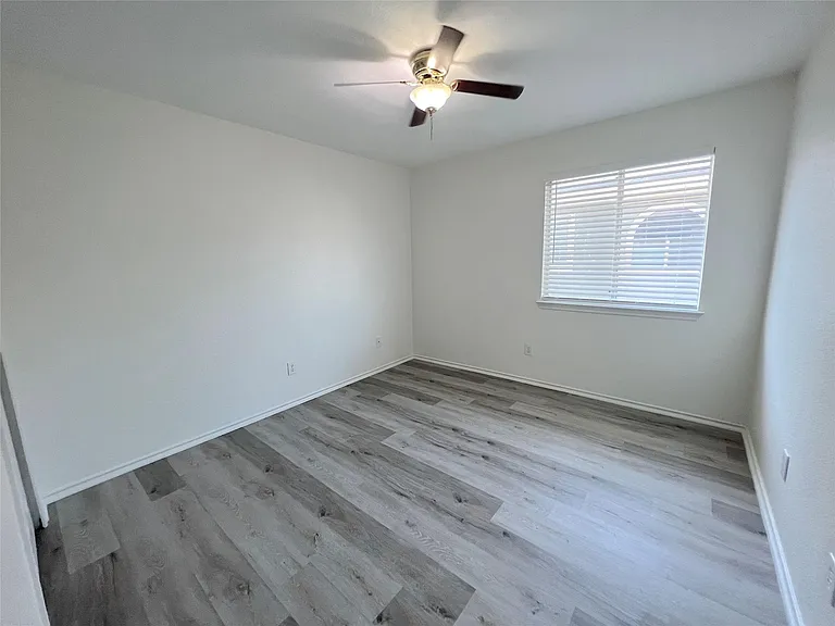 2725 Summerwalk Pl — Photo 20