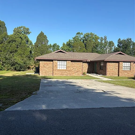 3122 Julia Ct — Photo 2