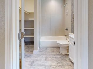 2 Moreland Ave #7, Pacific Grove, CA 93950