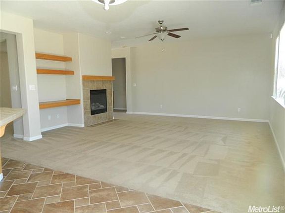 5th image of 420 Morena Dr