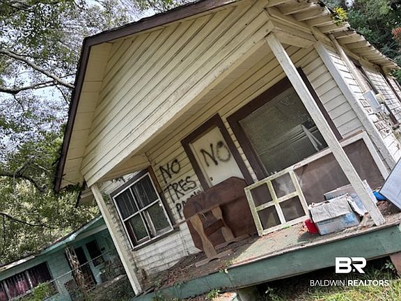 2nd image of 1117 Neely Ave