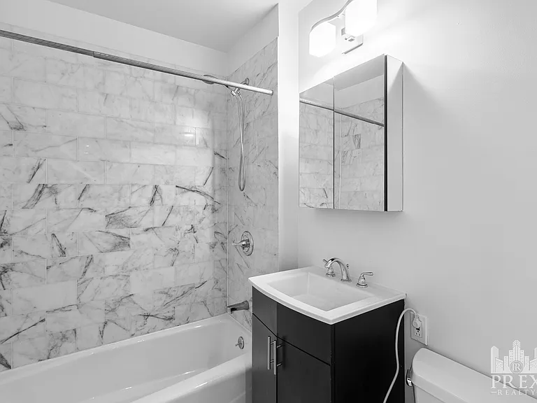 331 E 81st St #2R — Photo 10