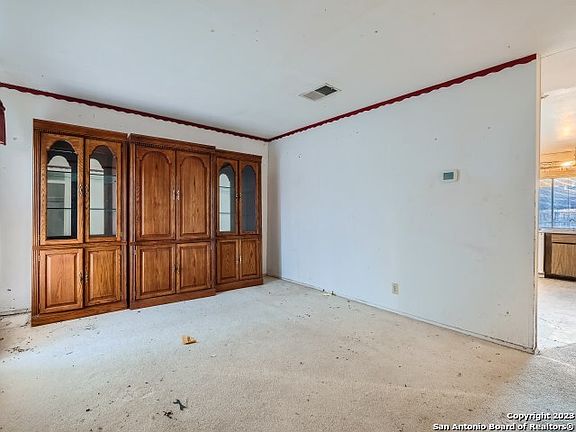 4th image of 9407 Nashville Dr