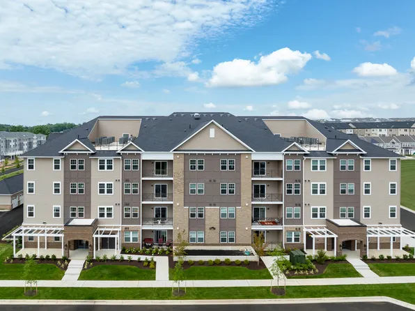 13220 Petrel St #4305, Clarksburg, MD 20871