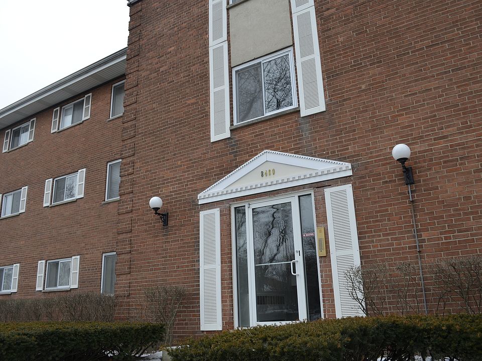 1st image of 8460 Skokie Blvd APT 310
