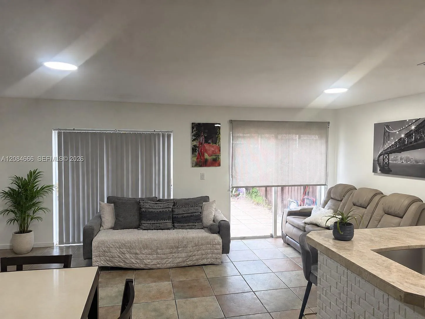 Weitzer Serena Lakes Town — Photo 4